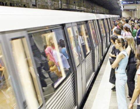 Pasajul pietonal subteran între Piaţa Unirii 1 şi Piaţa Unirii 2 va fi închis în perioada 16 august – 5 septembrie