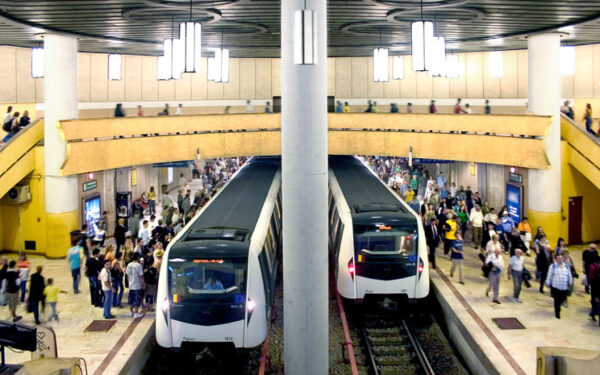 Programul de Paşte al metroului