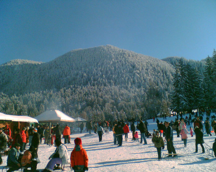Schi pana in luna mai in Poiana Brasov