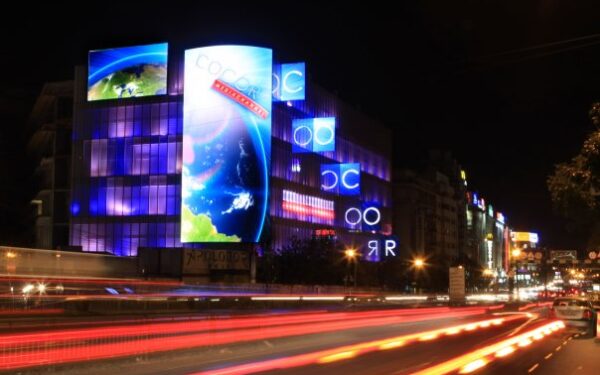 Cinematograf in magazinul Cocor