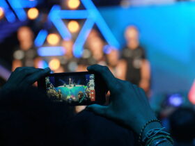 Concerte în aer liber cu cel mult 500 de oameni