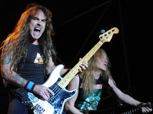 Concertul Iron Maiden de la Bucureşti a ridicat stadionul în picioare